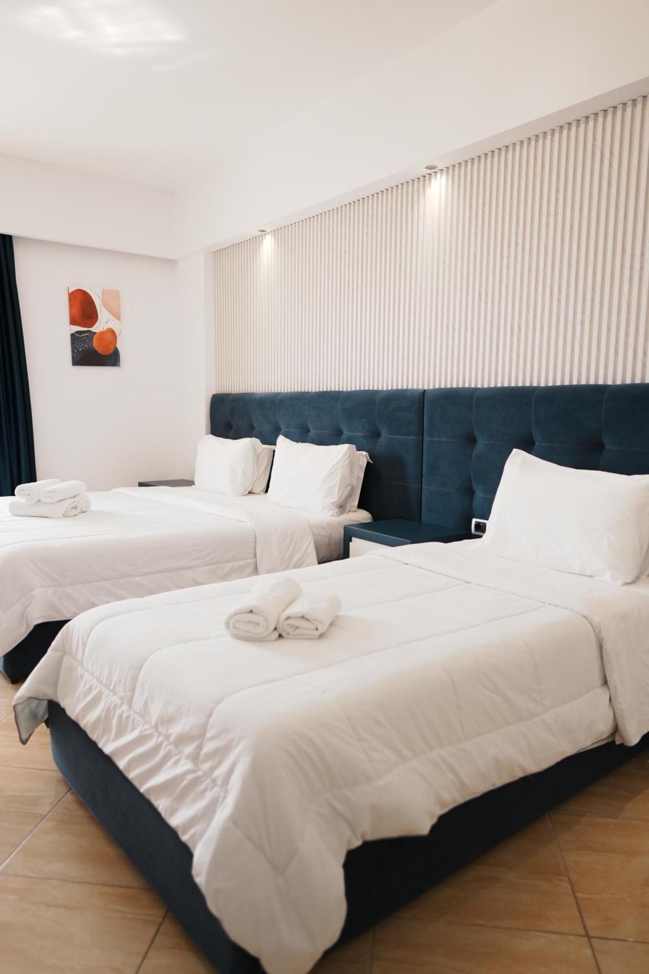 Blue Sky Hotel Sarandë