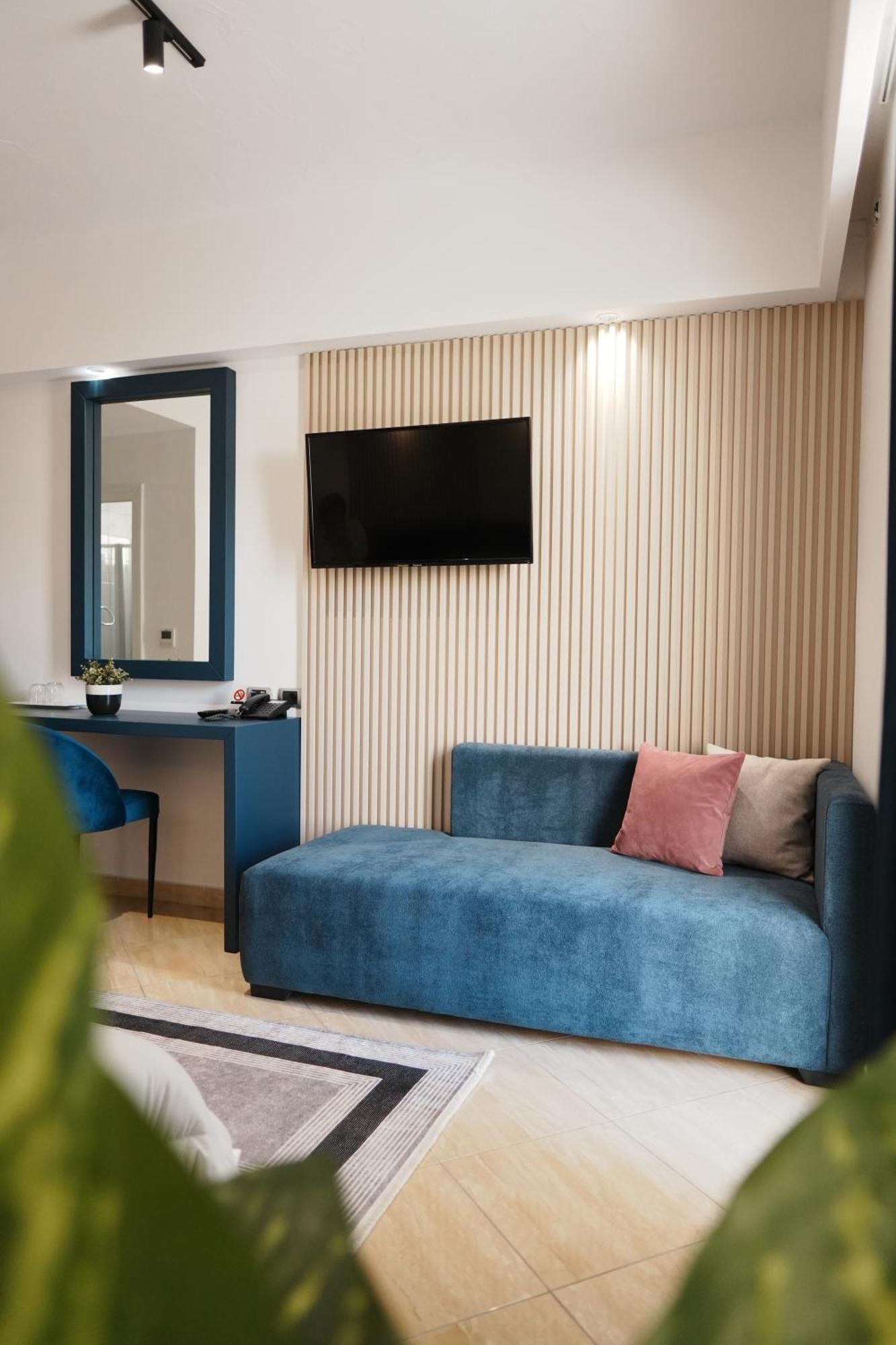 Blue Sky Hotel Sarandë