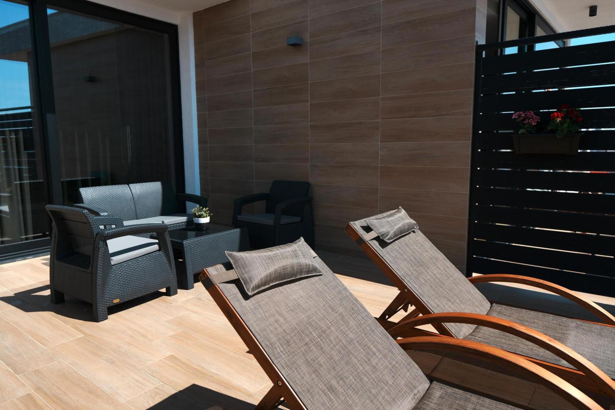 Blue Sky Hotel Sarandë