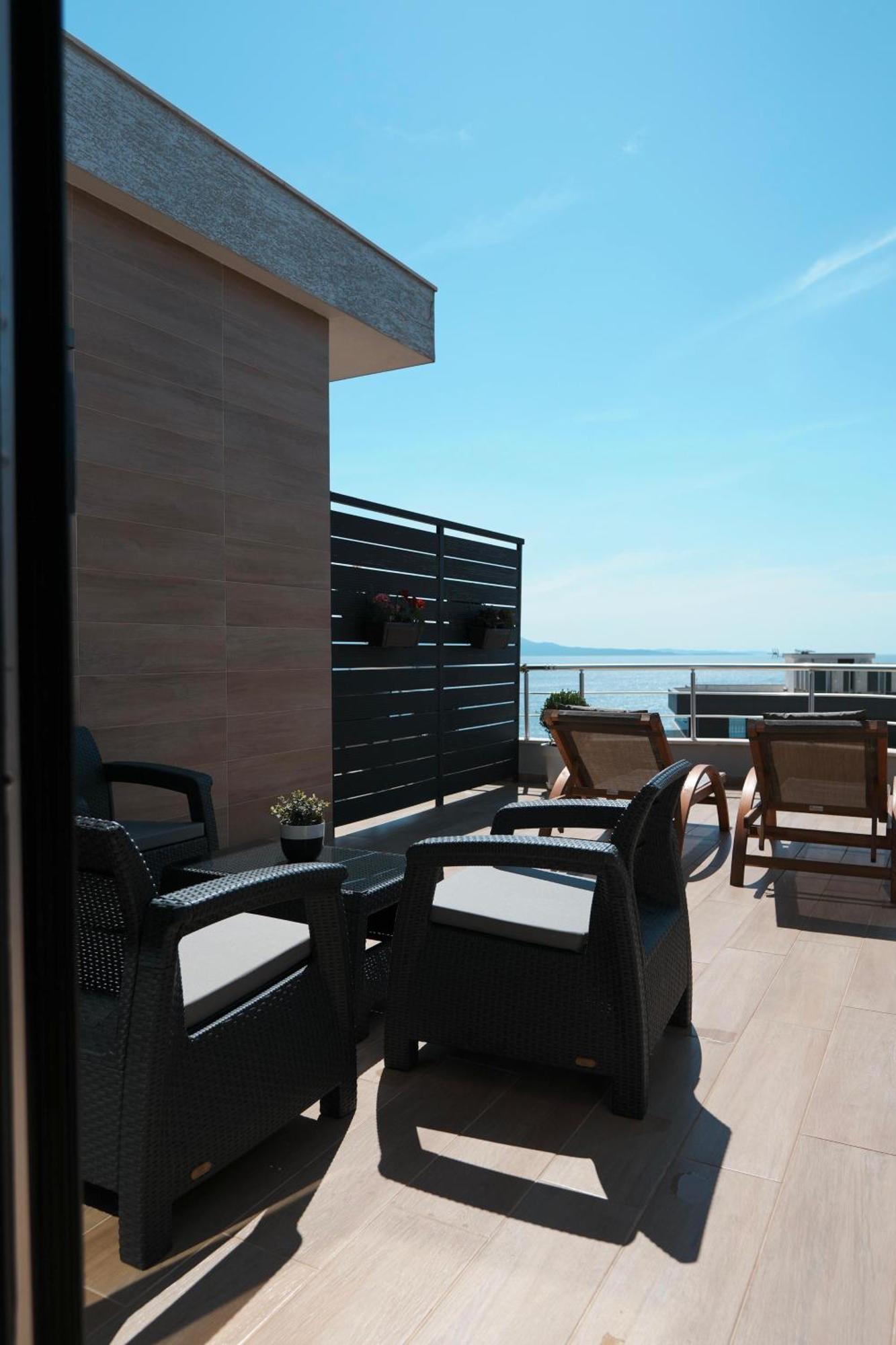 Hotel Blue Sky